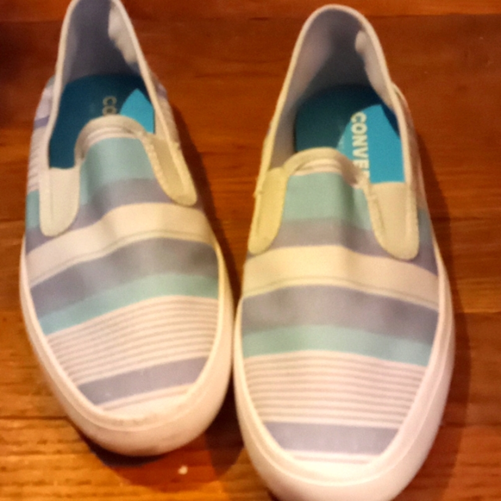 Pair of 6.5 converse slip on blue and white stripe shoes